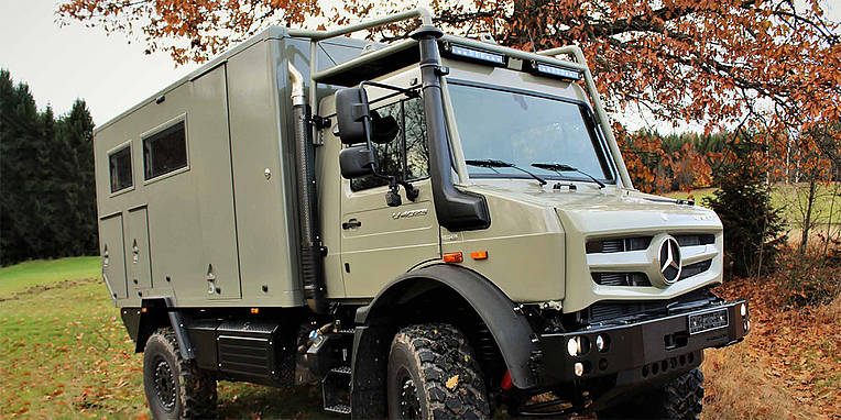 The Unimog TenereX from Hellgeth combines absolute mobility with comfort.