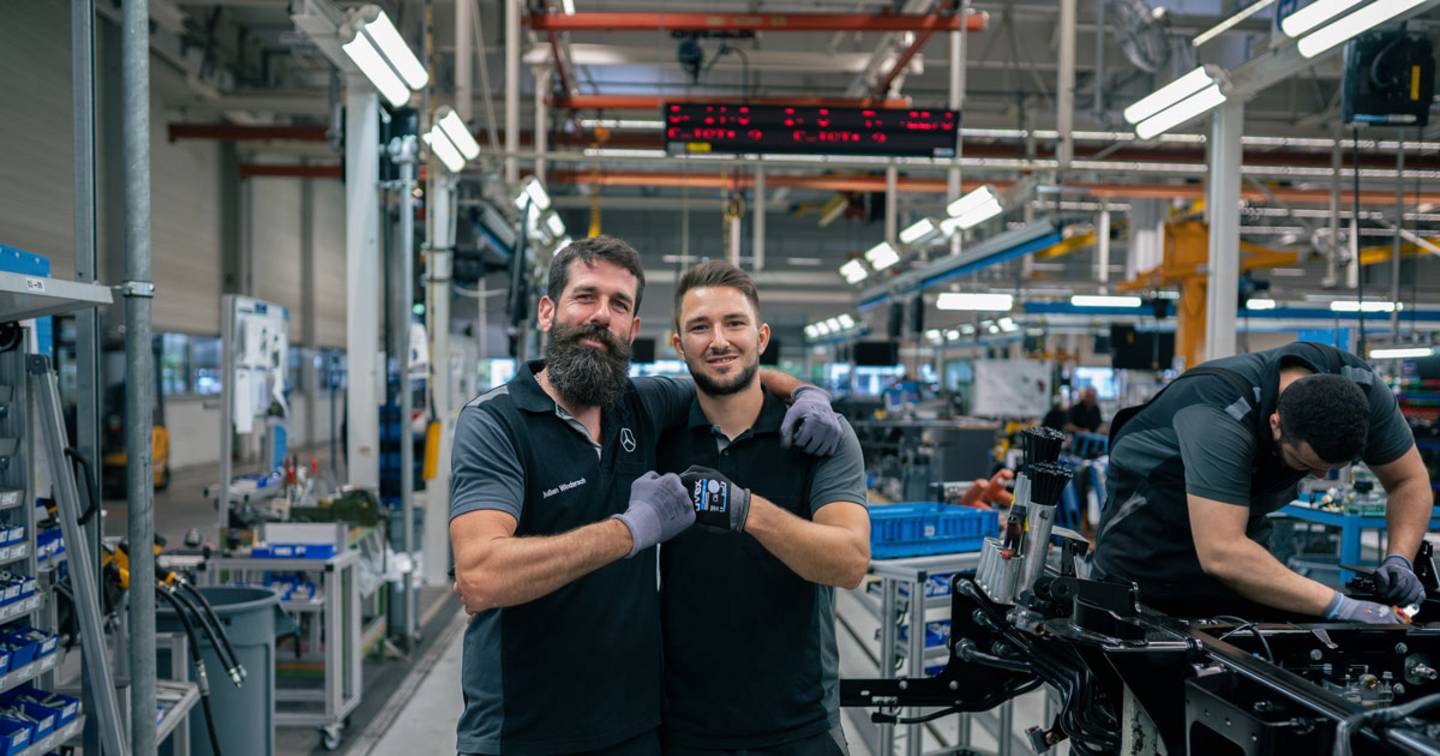 Factory tour at the Daimler Truck Wörth site.