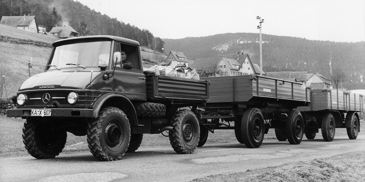1956–1965  The complete Unimog model range is created.
